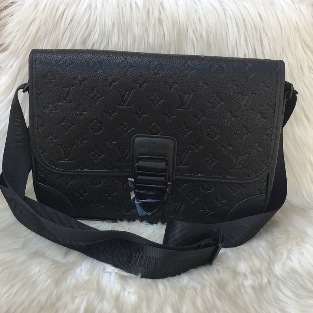 Crossbody Men black